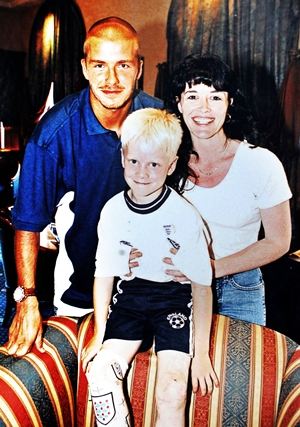 Young-Jonny-Peacock-and-Family